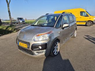 Citroën C3 picasso 1.4 16v picture 3