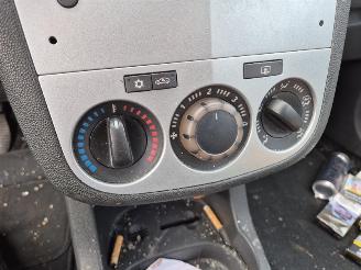 Opel Corsa 1.2 16v picture 6