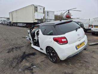 Citroën DS3 1.6 VTi picture 2