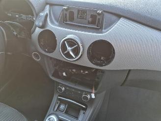 Mercedes B-klasse 180 picture 7