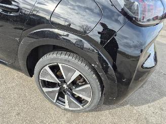 Peugeot 208 e picture 7