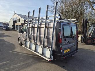 Renault Trafic 1.6 dCi picture 2