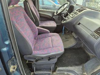 Mercedes Vito 110D picture 9