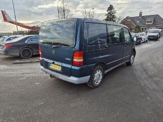 desmontaje vehículos comerciales Mercedes Vito 110D 1998/5