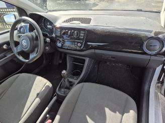 Volkswagen Up! 1.0 12v picture 7