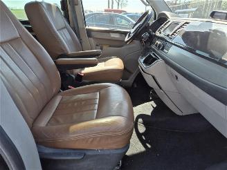 Volkswagen Transporter 2.0 TDi DC picture 8