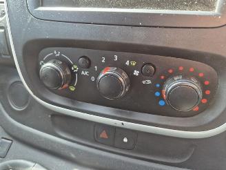 Renault Trafic 1.6 dCi picture 11