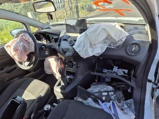 Ford Fiesta 1.25 picture 5