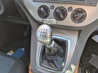 Ford Kuga 2.0 TDci picture 7