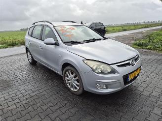 Hyundai I-30 Crosswagon 1.4 picture 4