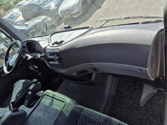 Mercedes Atego 1218 L picture 10