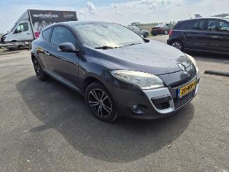 Renault Mégane Coupe 1.6 16v picture 4
