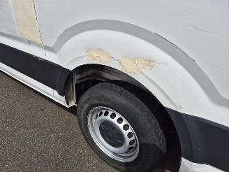 Volkswagen Crafter 2.0 TDi picture 10