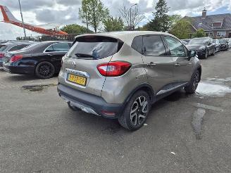 Unfallwagen Renault Captur 0.9 Energy TCE 12V 2014/10