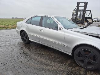 Mercedes E-klasse 240E picture 5