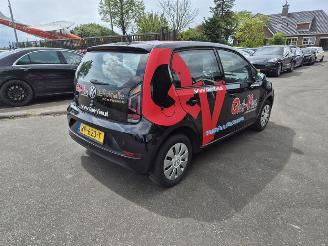 krockskadad bil auto Volkswagen Up! 1.0 12v 2018/1