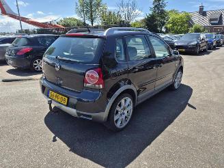 Coche accidentado Volkswagen Polo Fun 1.4 16v 2004/5