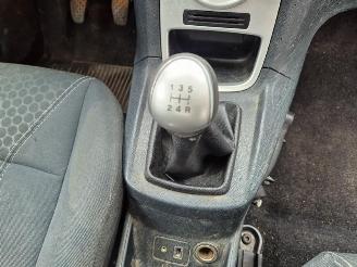 Ford Fiesta 1.25 picture 11