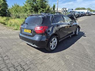 rozbiórka samochody osobowe Mercedes A-klasse 180 2016/4