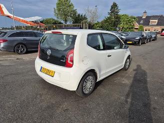 Schadeauto Volkswagen Up! 1.0 12v 2012/10