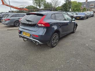 Schadeauto Volvo V-40 D2 2016/11