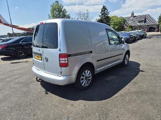 dañado vehículos comerciales Volkswagen Caddy 2.0 TDi 2014/9