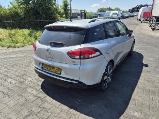 Sloopauto Renault Clio grandtour 1.5 dci 2015/1