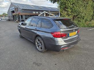 BMW 3-serie 318i Touring picture 2
