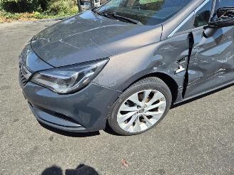 Opel Astra 1.6 CDTi picture 5