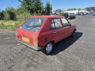 Démontage voiture Peugeot 104 GR 1981/8