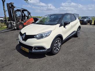 Renault Captur 0.9 TCe picture 3