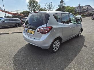 Schadeauto Opel Meriva 1.4 Turbo 2015/5