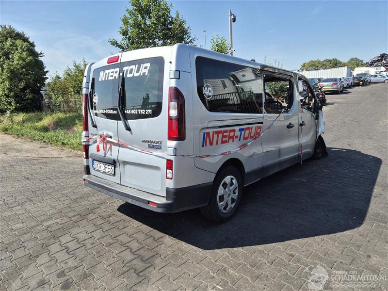 Renault Trafic 2.0 dCi