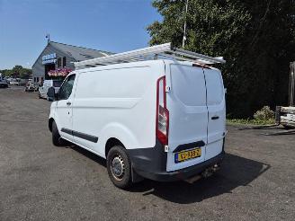 Ford Transit Custom 2.2 TDCi picture 2