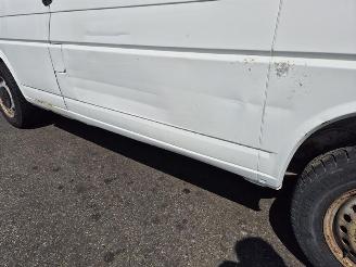 Volkswagen Transporter 1.9 TD picture 9