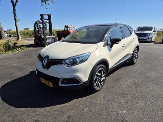 Renault Captur 1.2 Tce picture 3