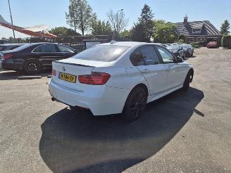 Auto incidentate BMW 3-serie 320i 2013/8