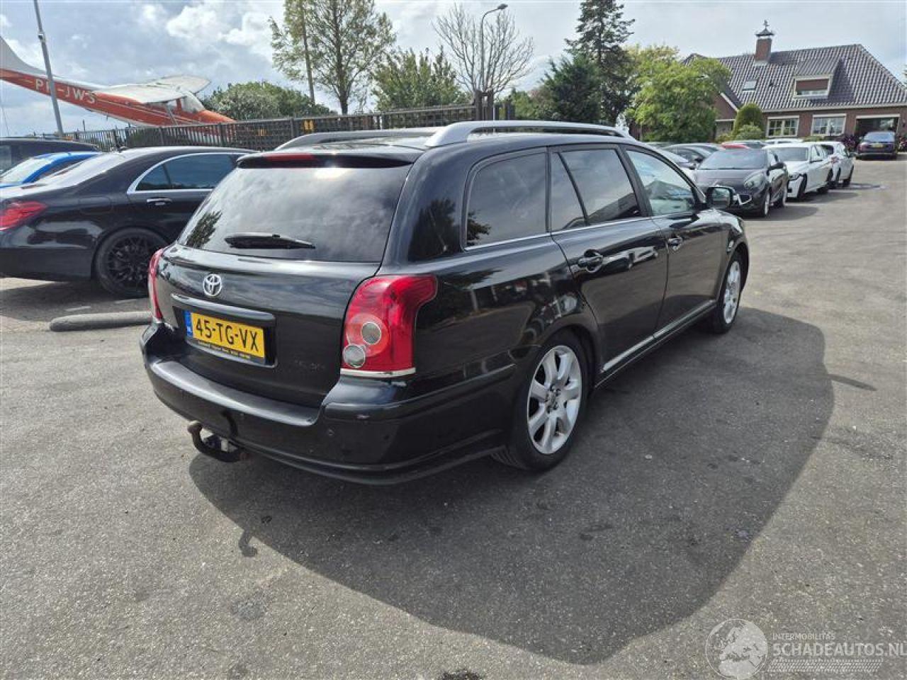 Toyota Avensis Wagon 2.0 16v