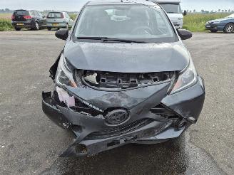 Toyota Aygo 1.0 12v picture 6