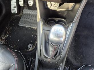 Peugeot 208 1.6 16v GTi picture 7