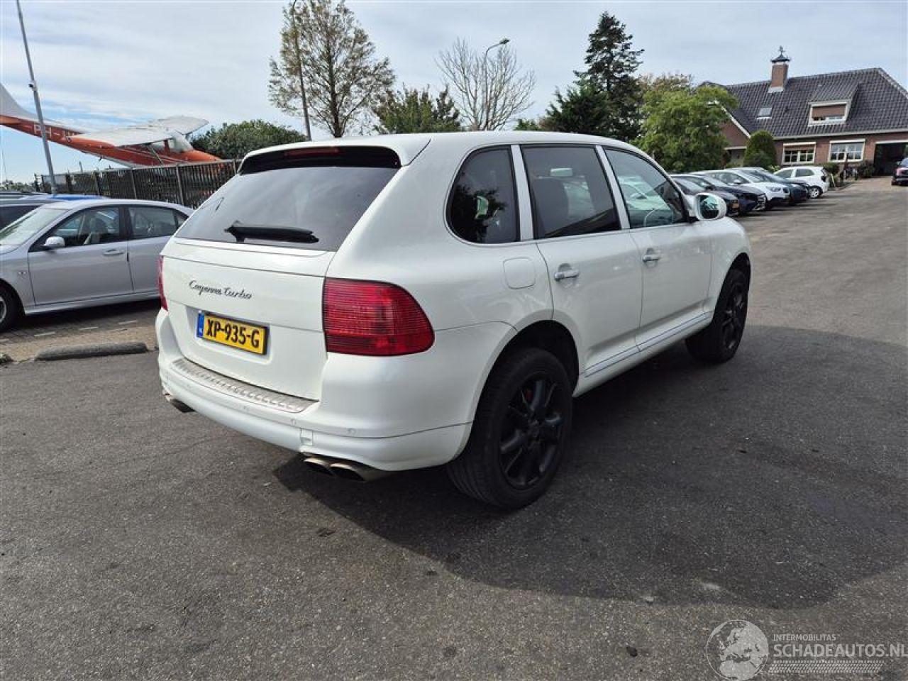 Porsche Cayenne 4.5 V8 331KW