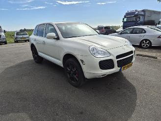 Porsche Cayenne 4.5 V8 331KW picture 4