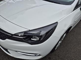Opel Astra SPORTS TOURER 1.2 Turbo picture 5