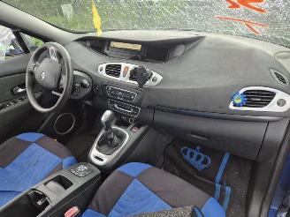 Renault Scenic 2.0 16v picture 5