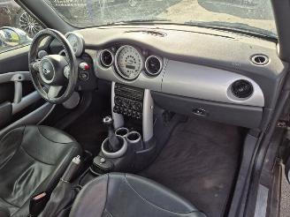 Mini Cooper Cabrio 1.6 16v picture 5