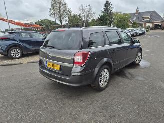 Schadeauto Opel Astra STATION WAGON 1.7 CDTi 2009/1