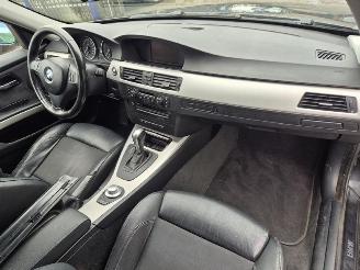 BMW 3-serie 325i Touring picture 5