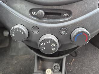 Chevrolet Spark 1.0 picture 7