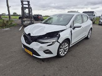 Renault Clio 1.0 TCe picture 3