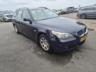 BMW 5-serie 525i Touring picture 4